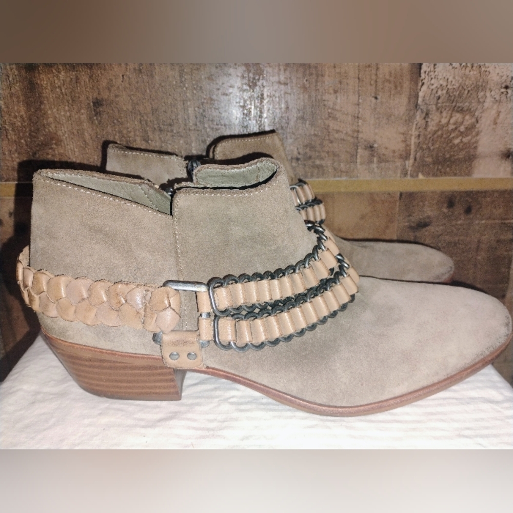 Sam Edelman Taupe Suede Leather Posey Western Chain Harness Moto Ankle Boots 11M